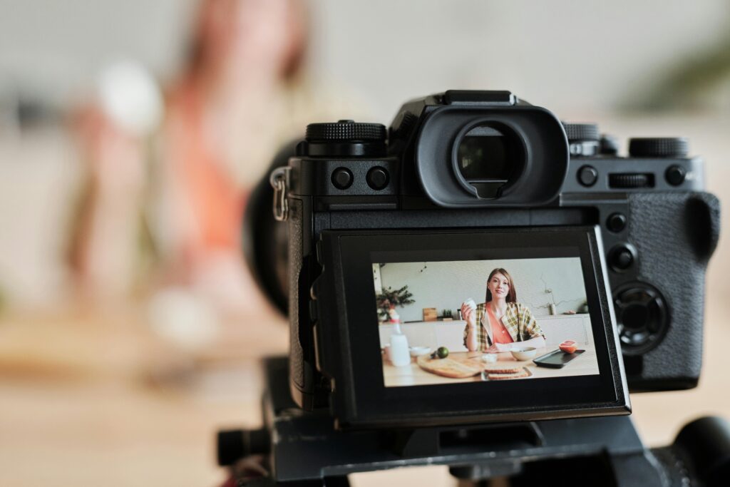 camera woman